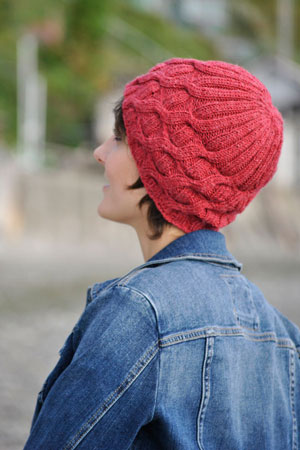 Traveling Cables Beanie Free Pattern