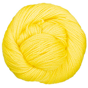 Cascade 220 Superwash Fingering yarn 09 Lemon