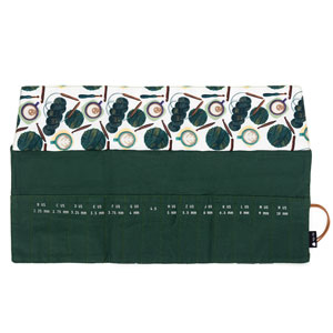 della Q Crochet Roll - 168-2 - Fabric Print Collection - Coffee and Yarn Green (Preorder - Ships September)