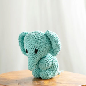 Hoooked Plush Crochet Toys - Elephant - Spring (green)