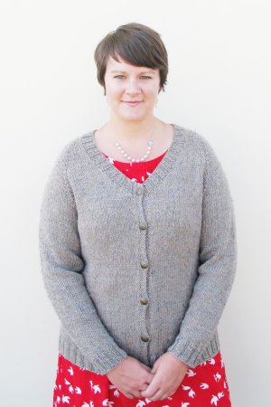 Knitting Pure and Simple Women's Cardigan Patterns - 0287 - Plus Size Neckdown Cardigan for Women Pattern