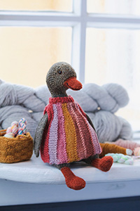 Jamieson's of Shetland Nanna The Lady Duck Kit - Baby and Kids Accessories