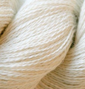 Misti Alpaca Lace Yarn - SFN10 Cream