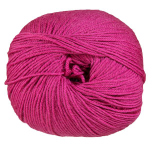 Cascade 220 Superwash yarn 0807 Raspberry