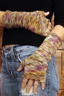 Dolce Handknits Patterns - Matchgirl Gloves Pattern