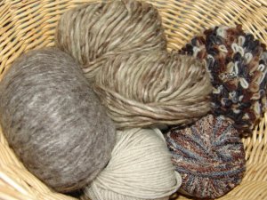 Muench Luxury Yarn Grab Bag - Tan/Brown/Natural - Medium