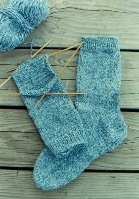 Knitting Pure and Simple Sock Patterns - 9728 - Beginner Socks for Women Pattern