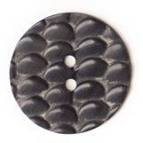 Jim Knopf Bone And Horn Buttons - Scallop Round Horn - Black - 1.75"