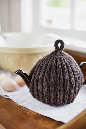 Churchmouse at Home Patterns - Ribbed & Ruffled Tea Cozies Pattern