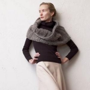 Imperial Yarn Patterns - Sumptuous Cowl Pattern