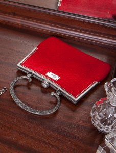 Noni 6-8-10 Bag - Stitch Red Kit