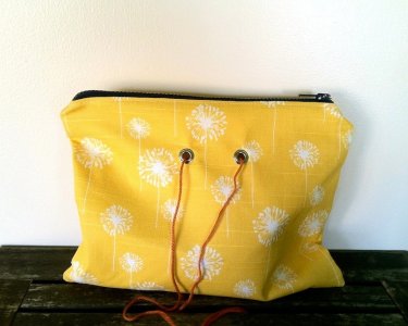 Top Shelf Totes Yarn Pop - Double - Yellow Dandelion (Discontinued)