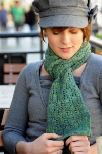 Grace Akhrem Patterns - Staggered Ladders Scarf Pattern