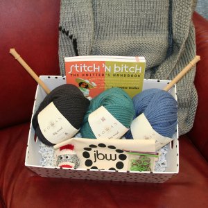 Jimmy Beans Wool Learn How to Knit Baskets - Deluxe Learn to Knit Basket