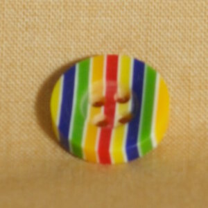 Muench Plastic Buttons - Stripes - Primary (13mm/0.5inch)