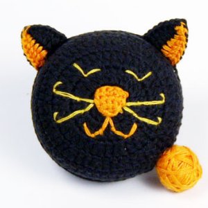 Lantern Moon Tape Measures - Black Cat (Discontinued)