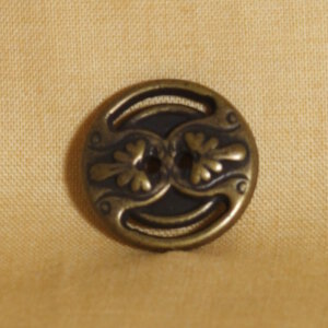 Muench Metal Buttons - Slotted Filigree - Bronze