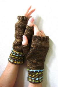Tosh Patterns - Daisy Mitts - PDF DOWNLOAD by Madelinetosh