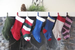 Knitting Pure and Simple Home Accessory Patterns - 277 - Easy Christmas Stocking Pattern