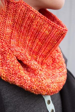 Jenny's Antuco Cowl