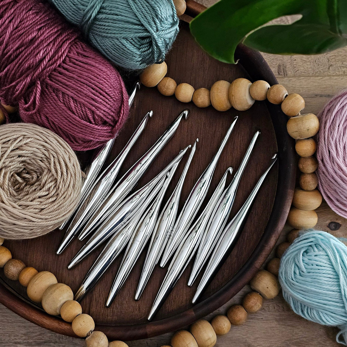 Furls Silver Streamline Metal Crochet Hooks Needles - Size J (6.0mm) Needles