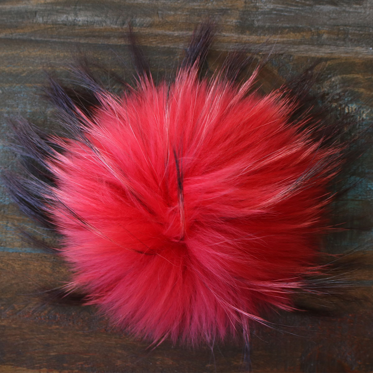 Jimmy Beans Wool Fur Pom Poms - White - Snap (6) at Jimmy Beans Wool