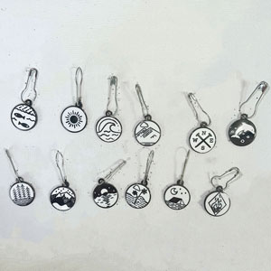 Jimmy Beans Wool Stitch Markers  - Black and White Wilderness