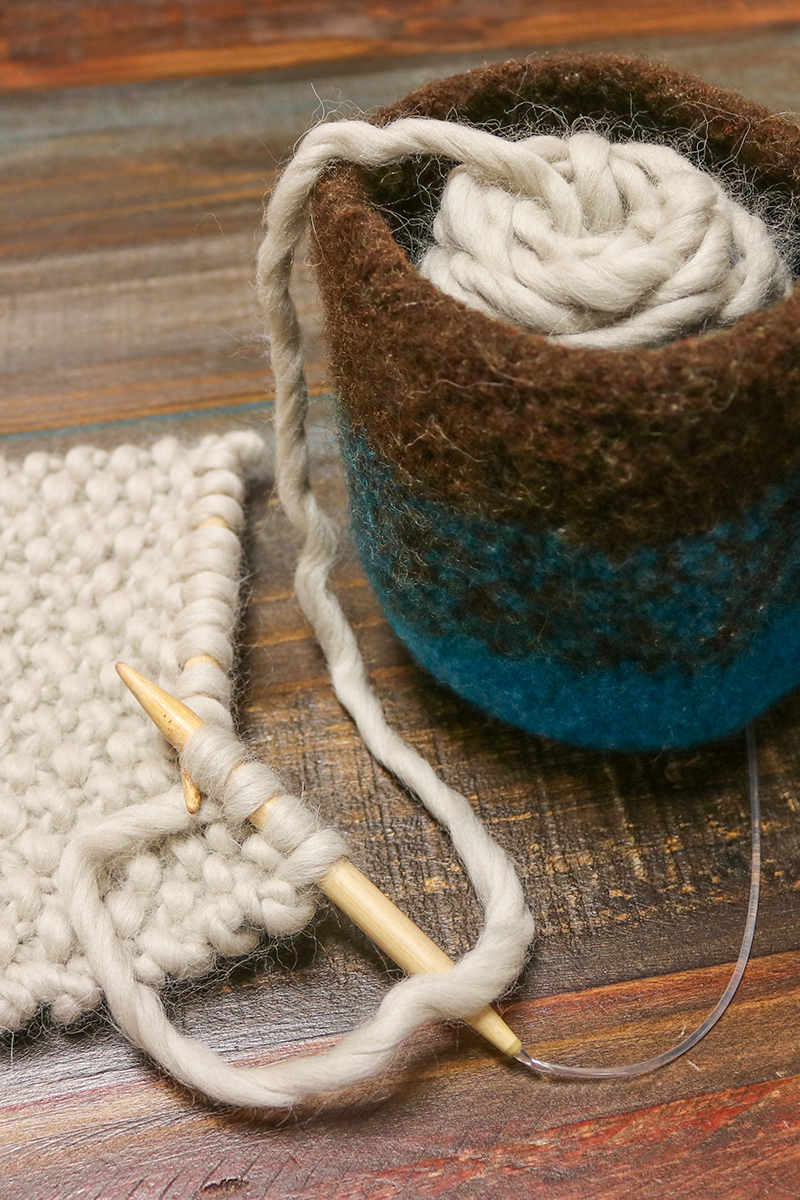With a Side of Socks Felted Knitting Bowl Kit – Island Yarn Company