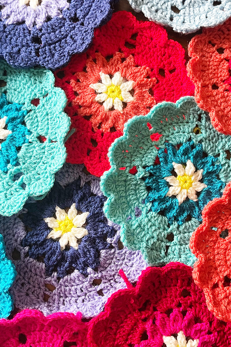 Scheepjes Hearts In Bloom Blanket Kit - Crochet for Home Kits at