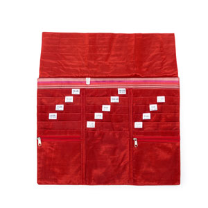 della Q Tri-Fold Circular Needle Case - 1145 - 004 Red
