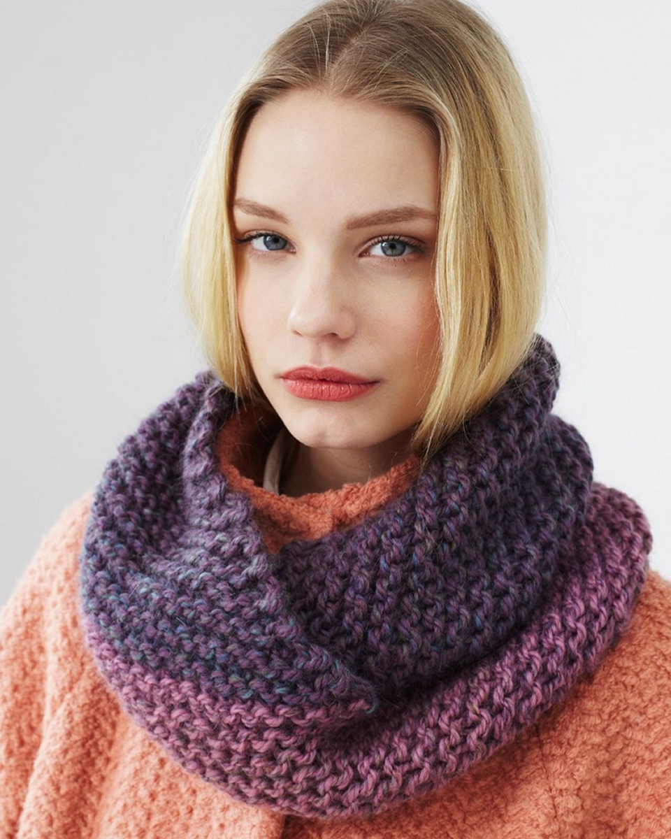 Debbie Bliss Roma Weave Garter Stitch Cowl Kit - Scarf and Shawls Kits ...