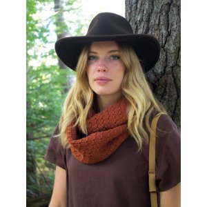 Cascade Eco+ Bittersweet Cowl Kit - Scarf and Shawls