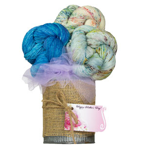 Jimmy Beans Wool Madelinetosh Yarn Bouquets - Waroo (crochet) - Blue Mystery